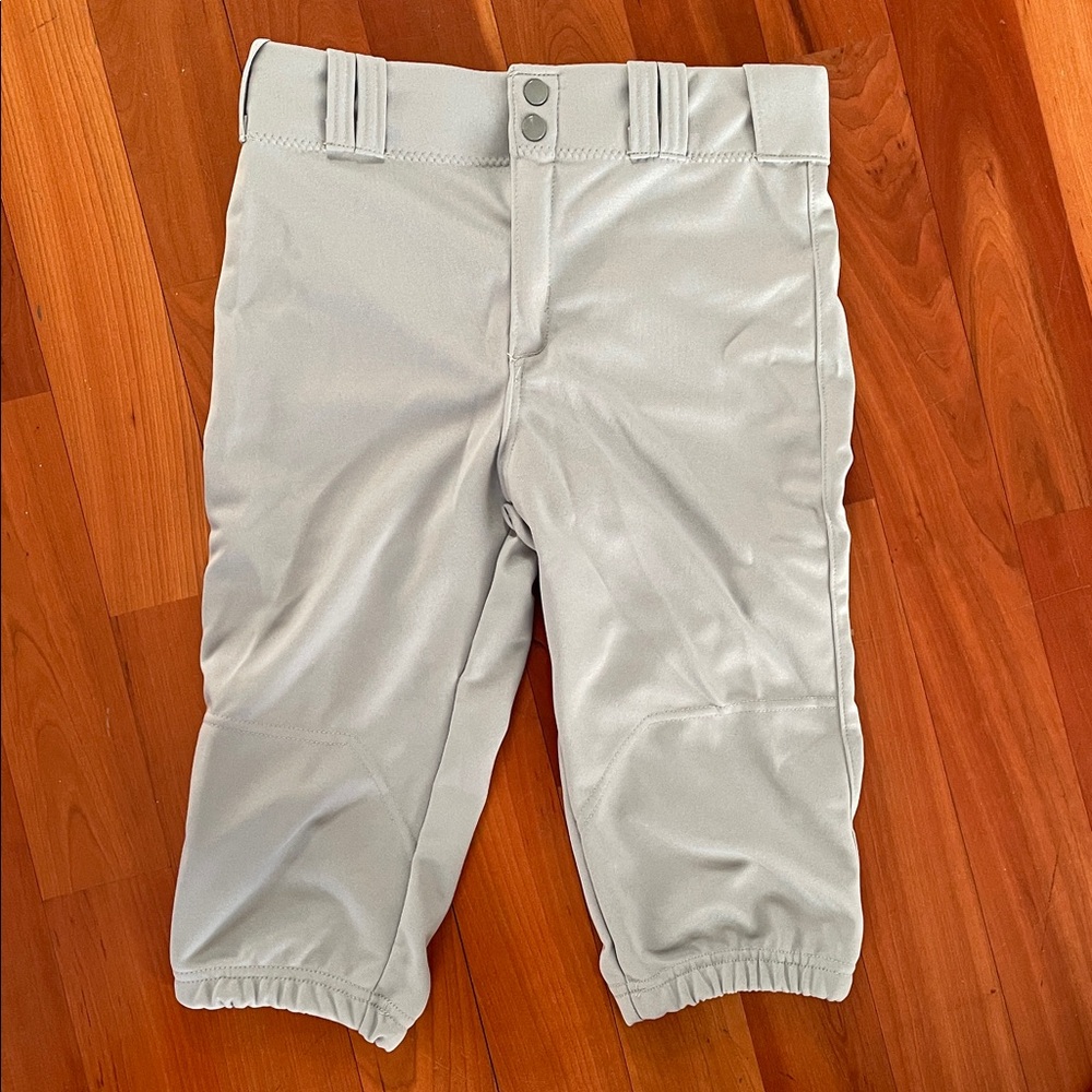 Russell Athletic Light Gray Baseball Knickers- Youth Large